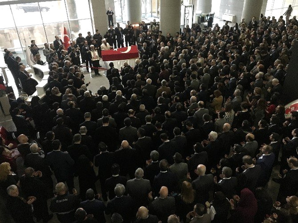 Kalp Krizi Sonucu Hayatını Kaybeden Savcı İçin Adliyede Tören