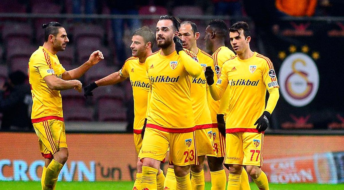 Kayserispor\'da Galibiyet Sevinci