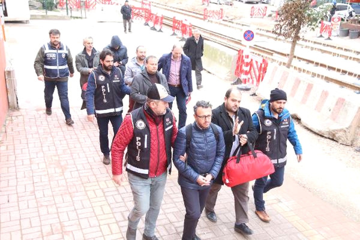 Kocaeli\'de Fetö Soruşturmasında 10 Öğretmen Adliyeye Sevk Edildi