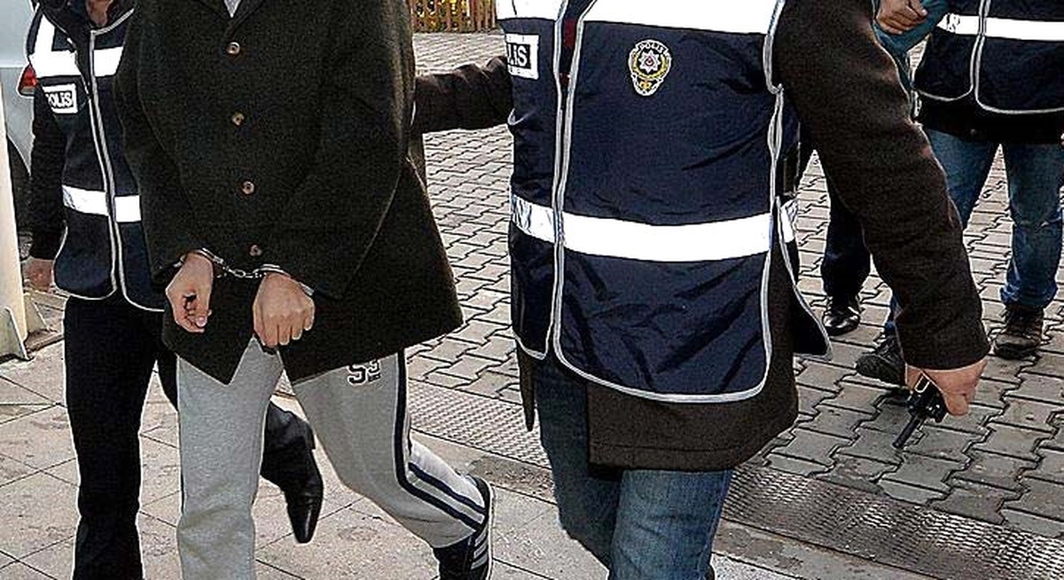 Kocaeli\'de Fetö Soruşturmasında 10 Öğretmen Adliyeye Sevk Edildi