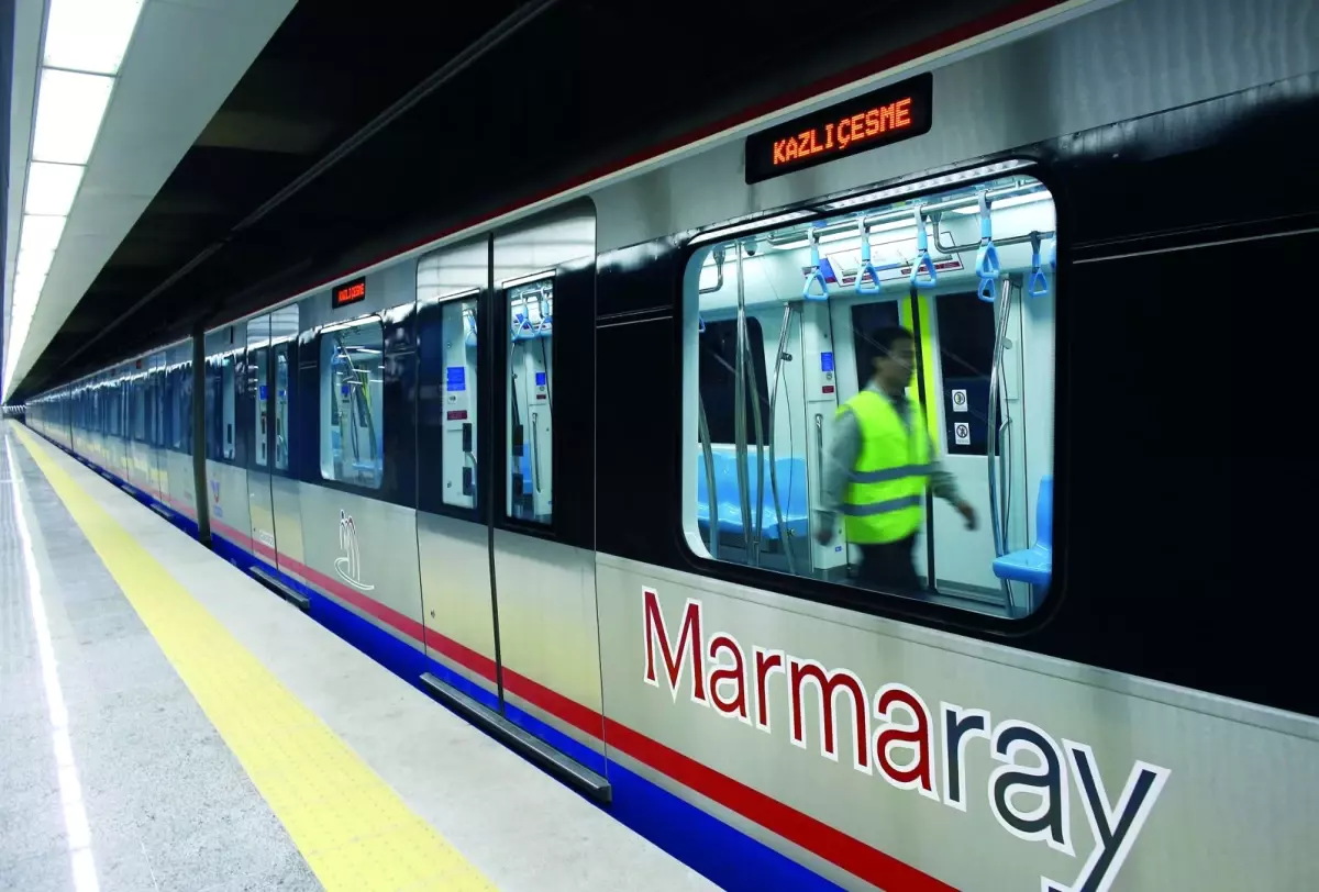 Marmaray Seferlerinde Aksamalar Yaşanıyor