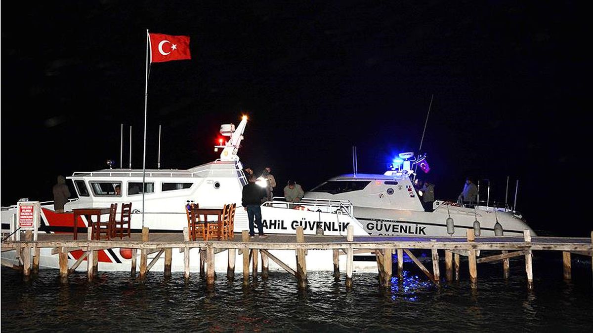Muğla\'da Balıkçı Teknesi Battı