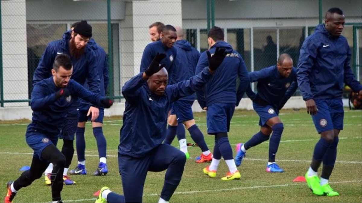 Osmanlıspor, Olympiakos Maçı Hazırlıklarına Başladı