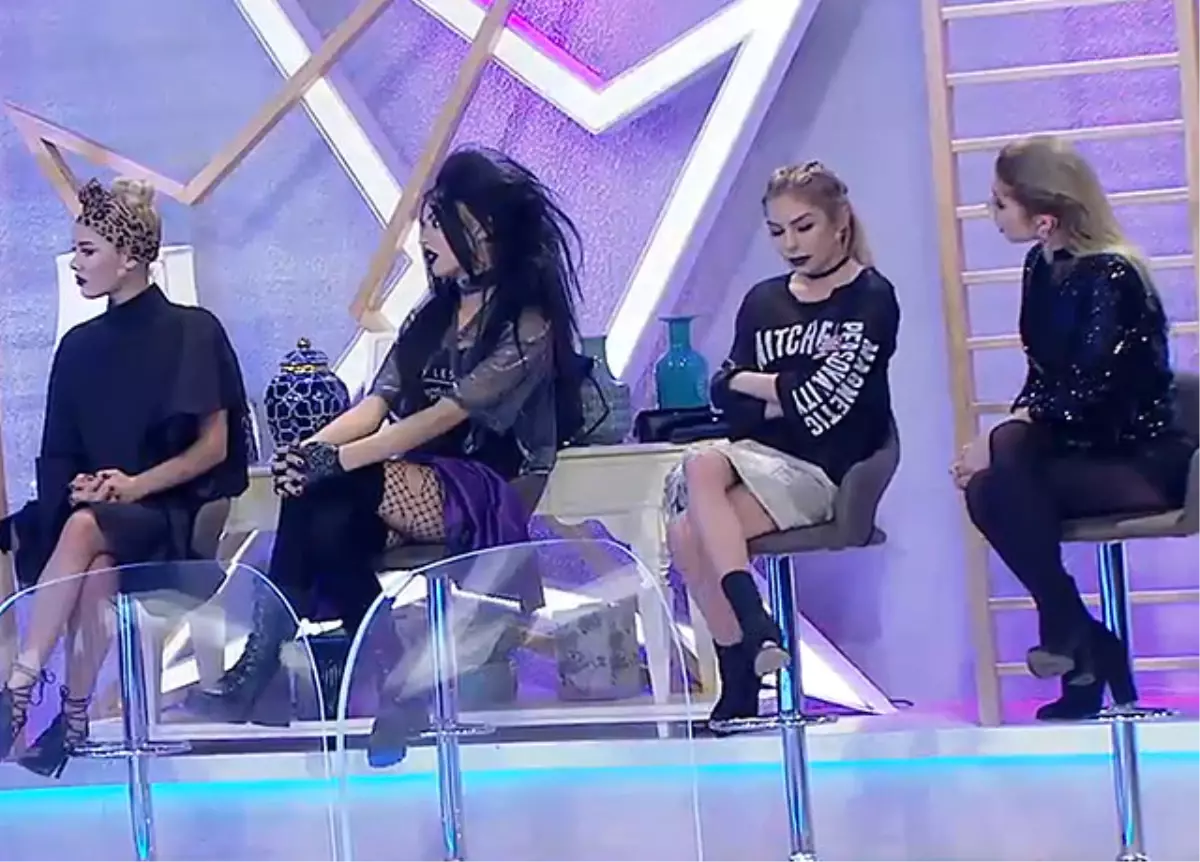 Podyumda Ayakkabı Krizi