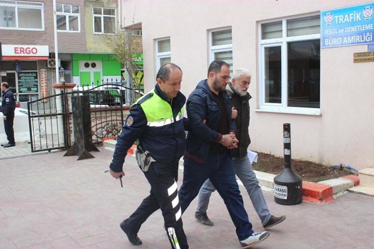 Sakarya\'da Telefon Dolandırıcılarına Operasyon: 7 Gözaltı