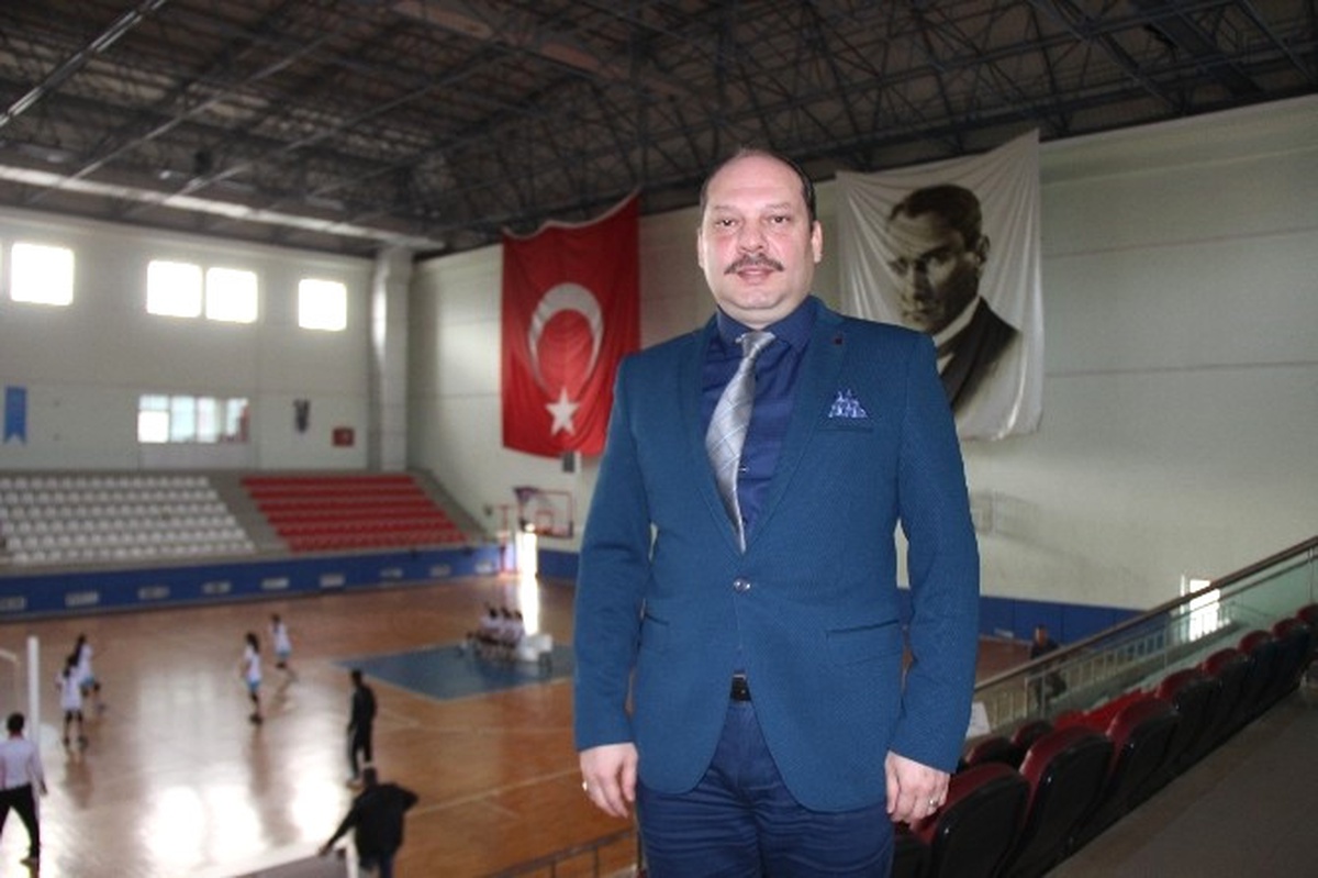 Türkiye Okul Sporları Basketbol Yarı Final Turnuvası İskenderun\'da