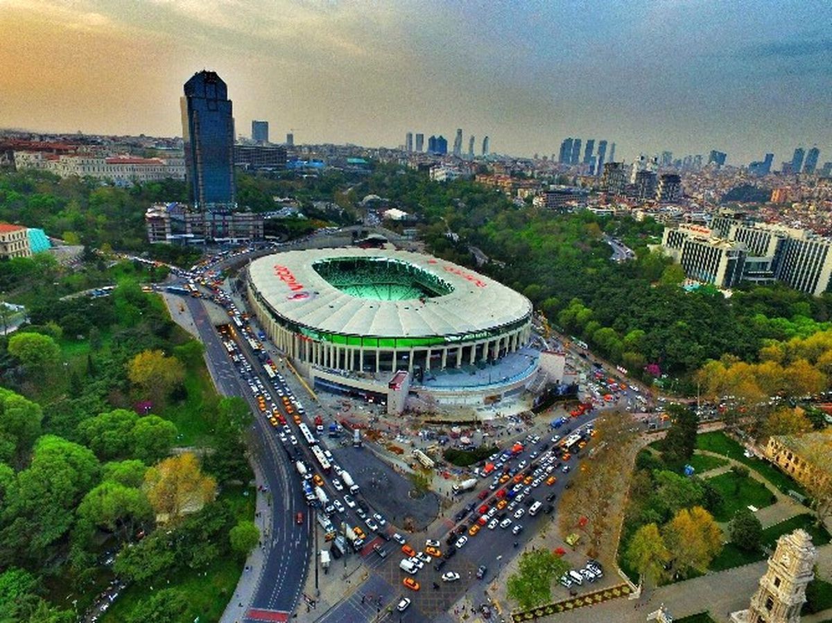 Vodafone Arena\'da Bir İlk