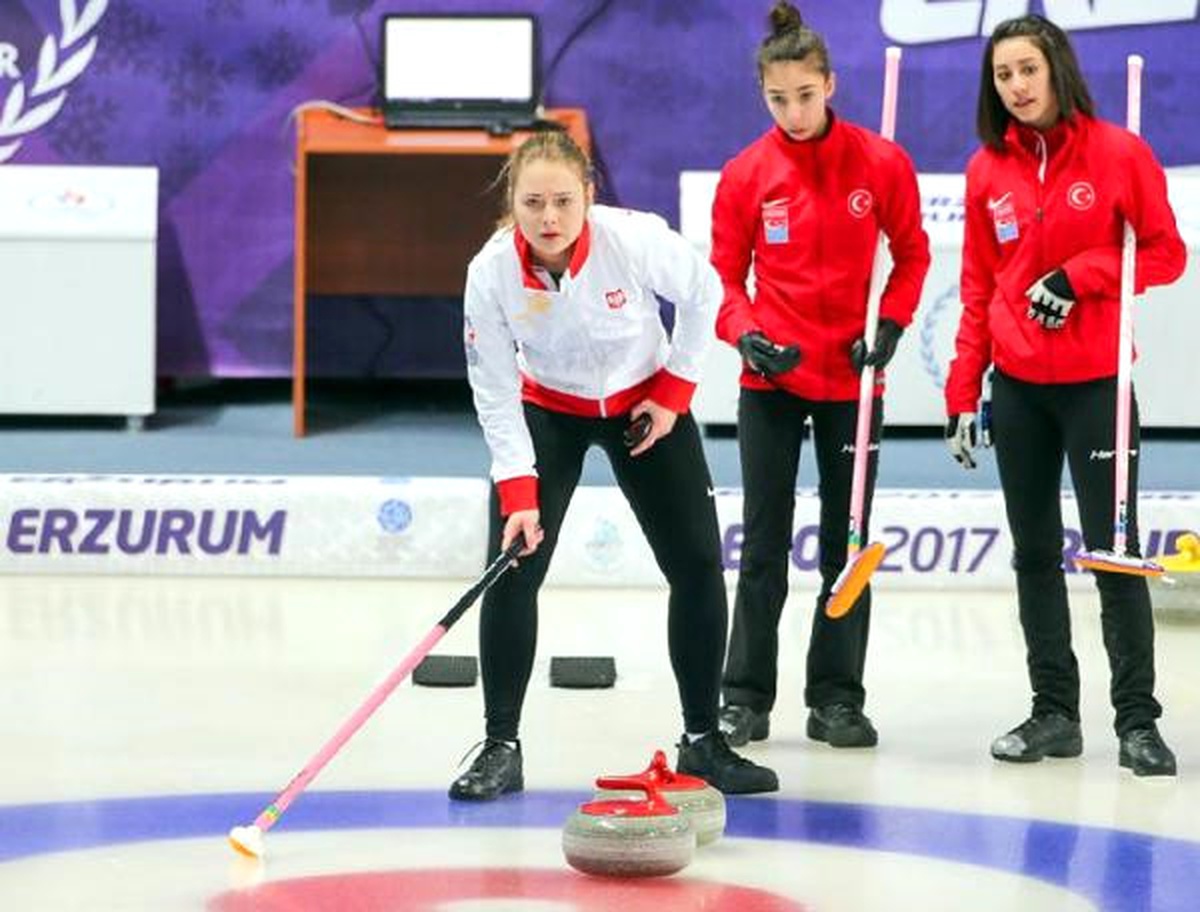 Avrupa Gençlik Olimpik Kış Festivali\'nde Polonyalı Kızlar Curlingte Türkiye\'yi Yendi