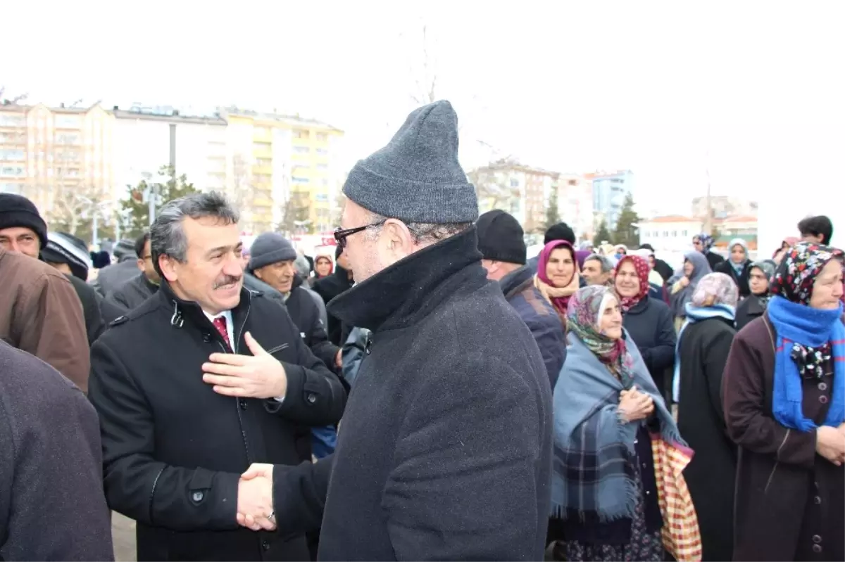 Başkan Tutal, Umre Yolcularını Uğurladı