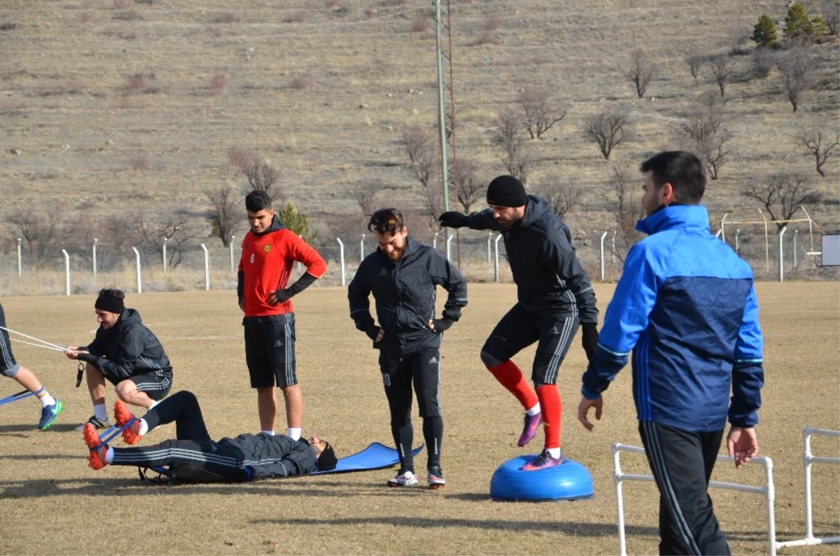 Evkur Yeni Malatyaspor\'da Gaziantep Büyükşehir Belediyespor Maçı Hazırlıkları Başladı