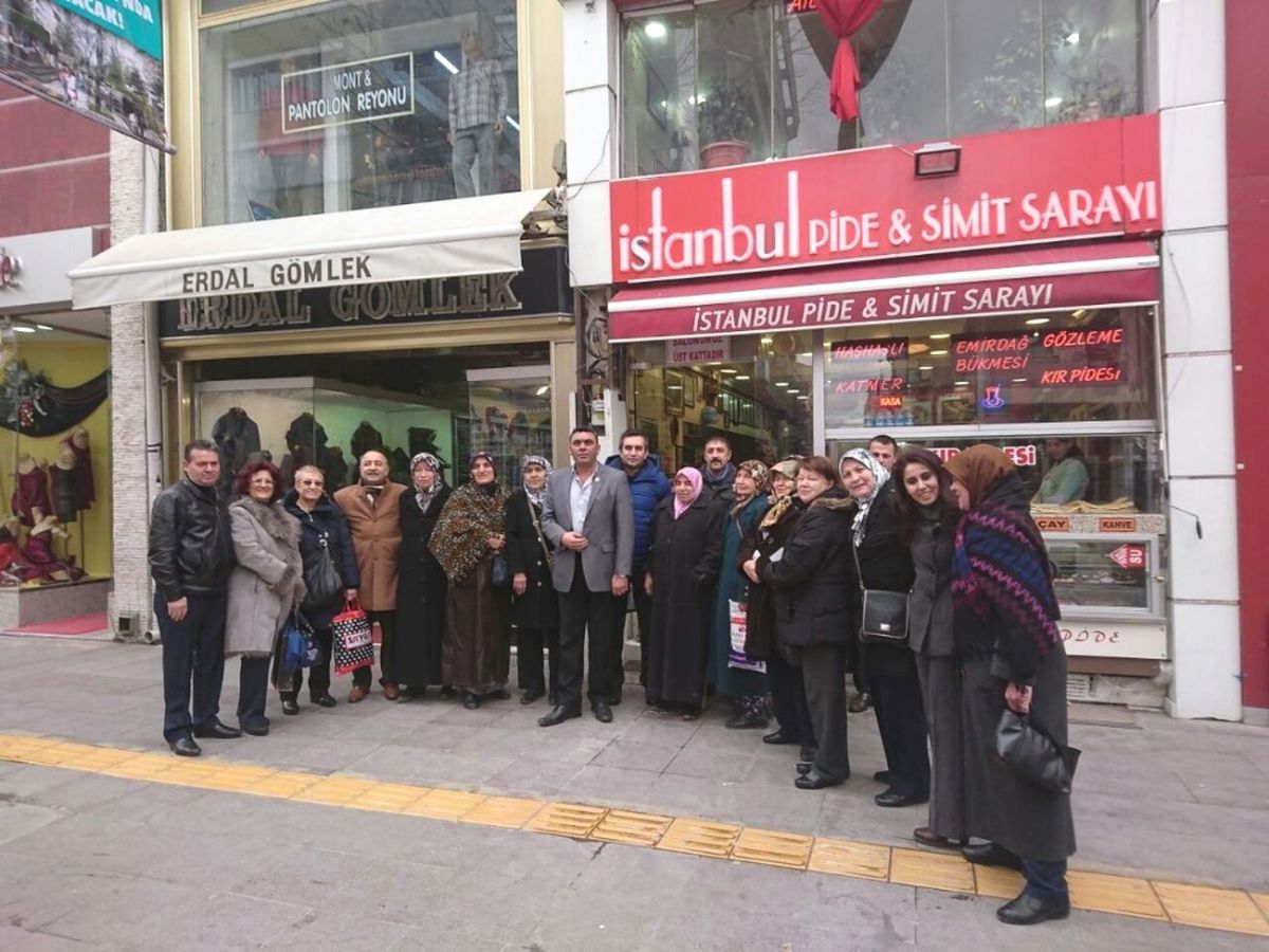 Sevgililer Günü\'nde Şehit Anneleri Yemekte Buluştu