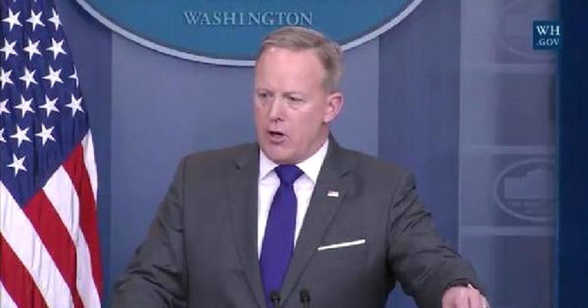 Spicer: Yıpranan Güven Duygusu Nedeniyle Güvenlik Danışmanının İstifası İstendi