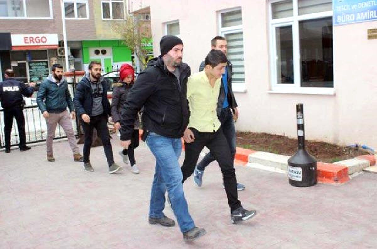 Telefon Dolandırıcılarını Kaybettikleri Flaş Bellek Yakalattı