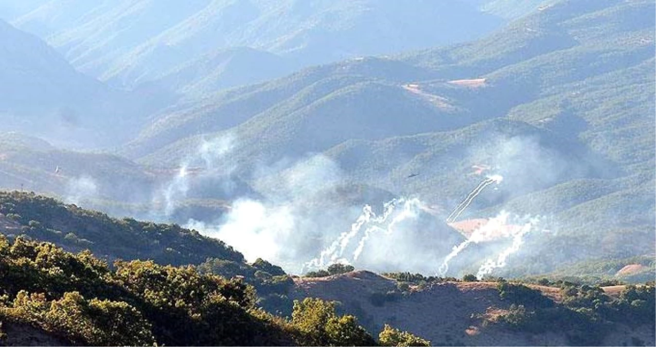 Türk Jetleri Amanos Dağlarındaki Teröristlere Bomba Yağdırdı