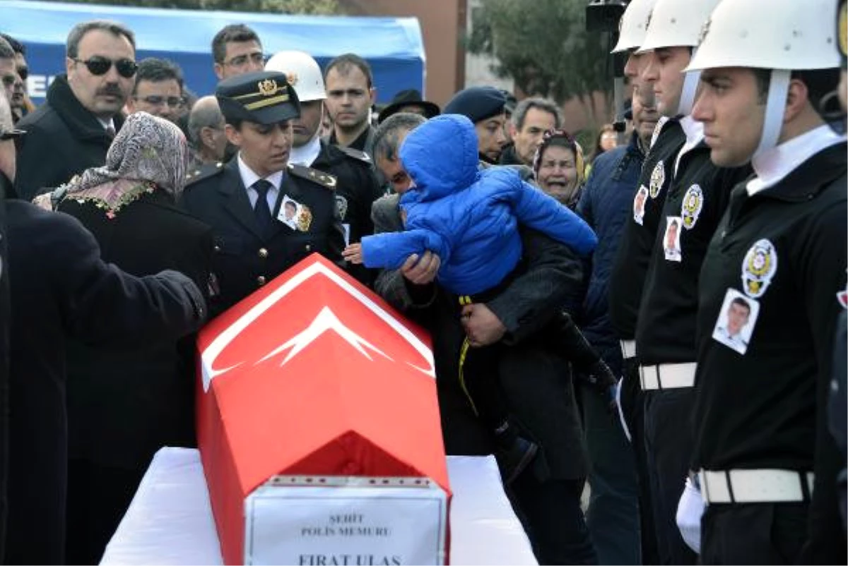 Adana\'da Yunus Ekibi Kaza Yaptı: 1 Polis Şehit, 1 Polis Yaralı (3)
