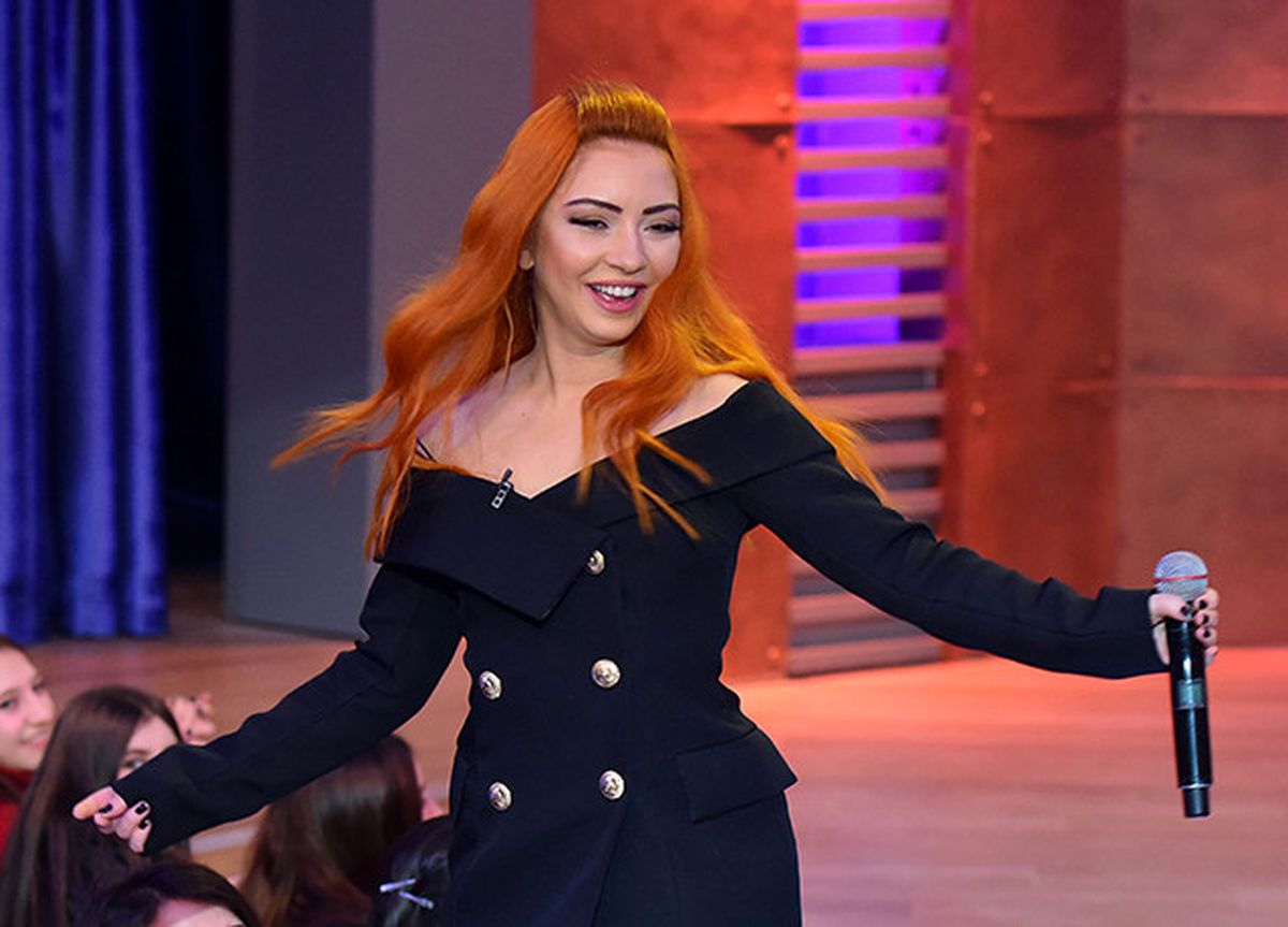 Ece Seçkin 3 Adam\'da!
