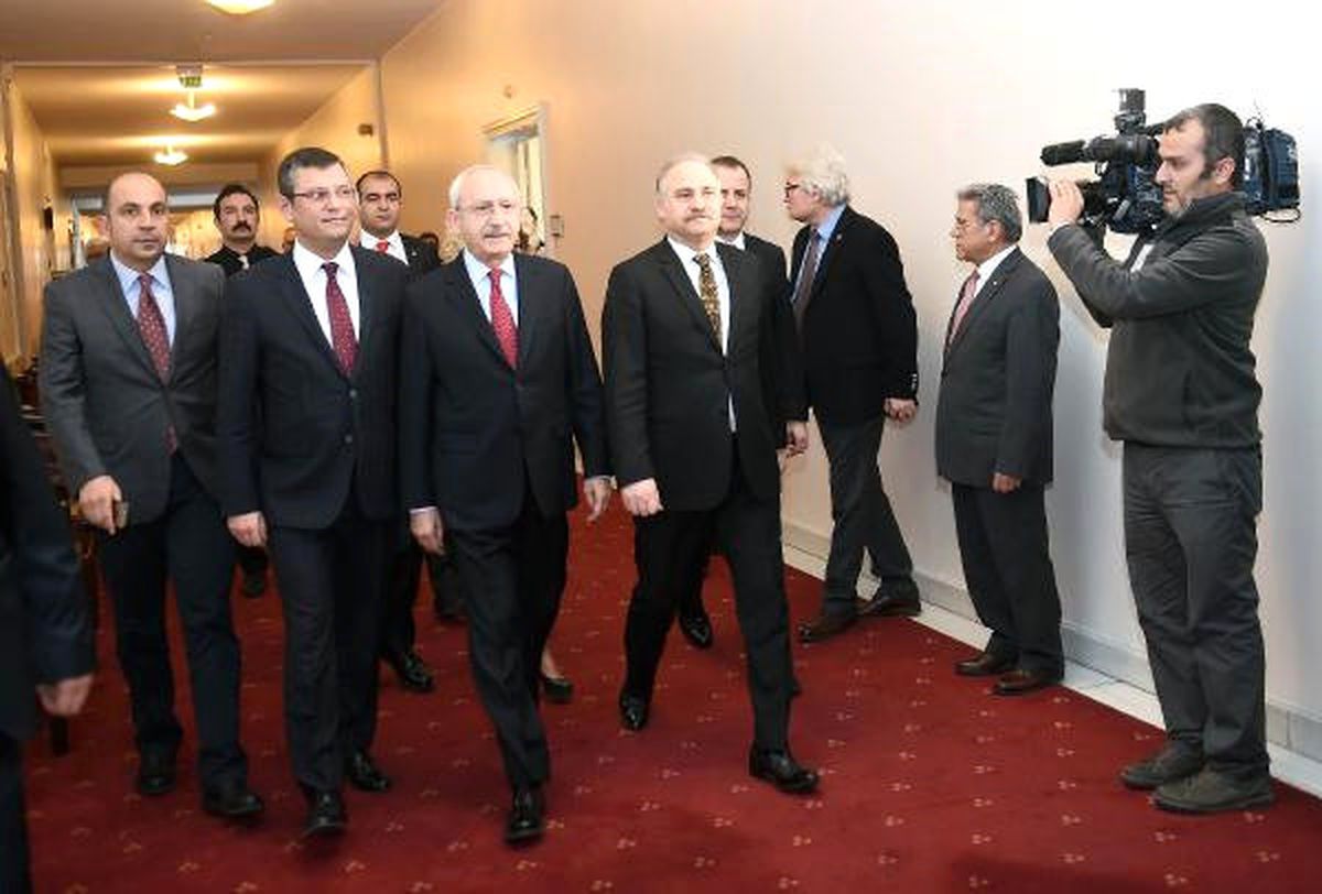 (Ek)kılıçdaroğlu Sivil Toplum Kuruluşlarıyla Bir Araya Geldi