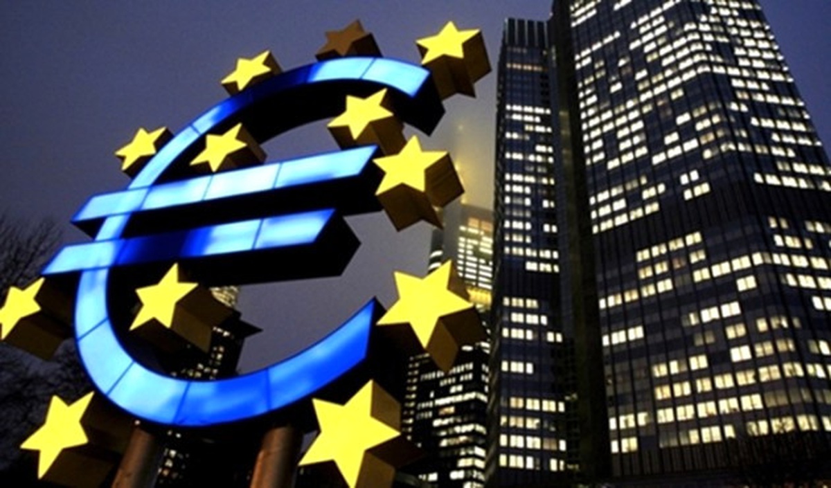 Euro Bölgesi\'nde Dış Ticaret Fazlası Arttı