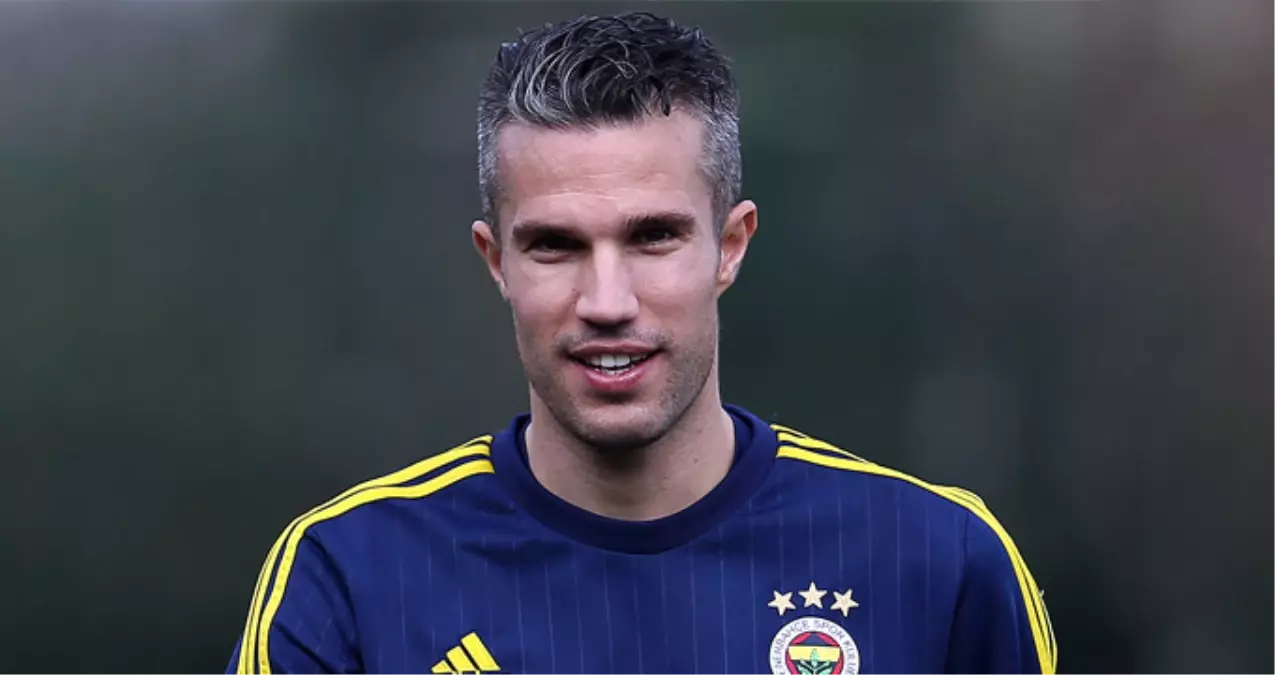 Fenerbahçeli Robin van Persie, Krasnodar Maçında Oynayamayacak