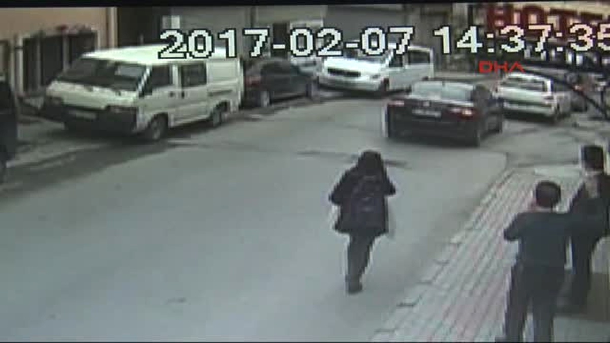 Freni Tutmayan Bisikletle Son Sürat İş Yerine Böyle Daldı
