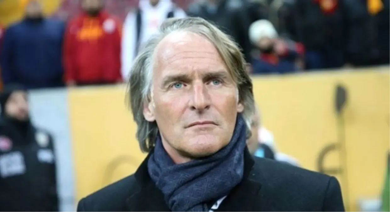 Galatasaray Riekerink\'le Yollarını Ayırdı