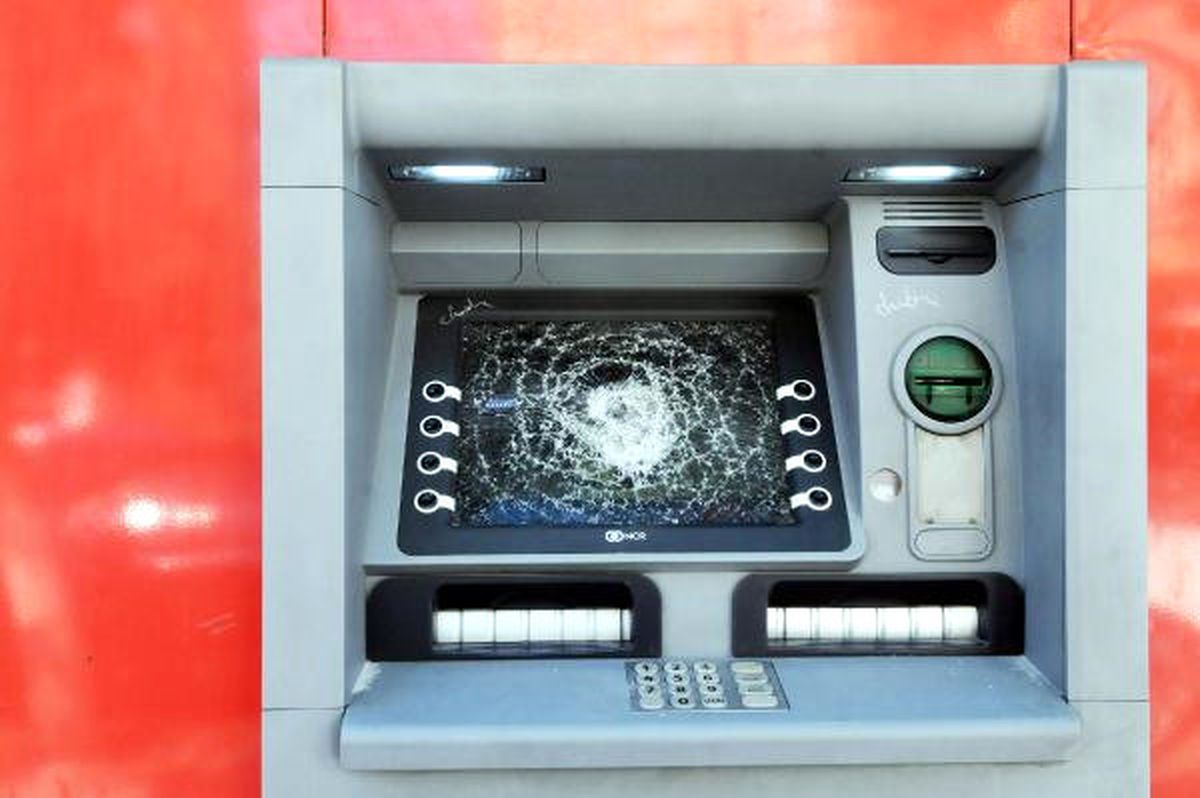 Gaziantep\'te, Banka ve Atm Saldırganı Kamerada