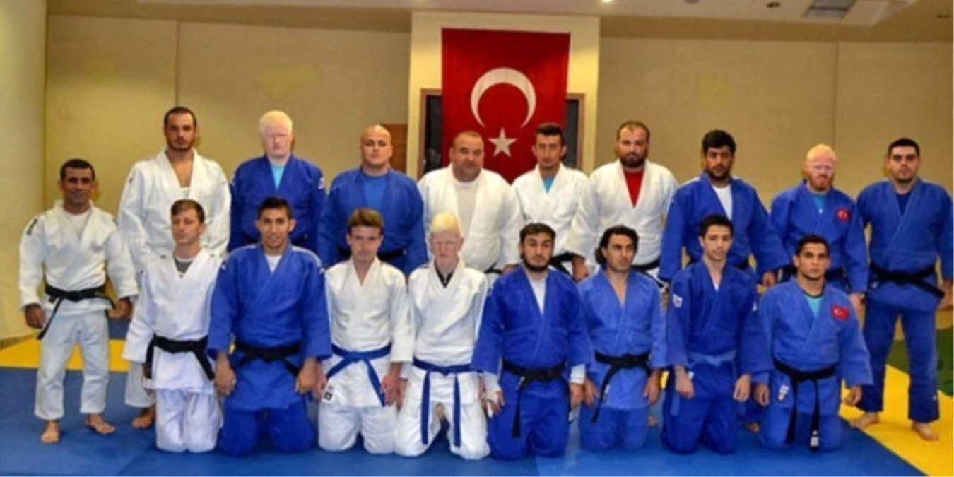 Görme Engelli 300 Judocu Eskişehir\'de Karşı Karşıya Gelecek