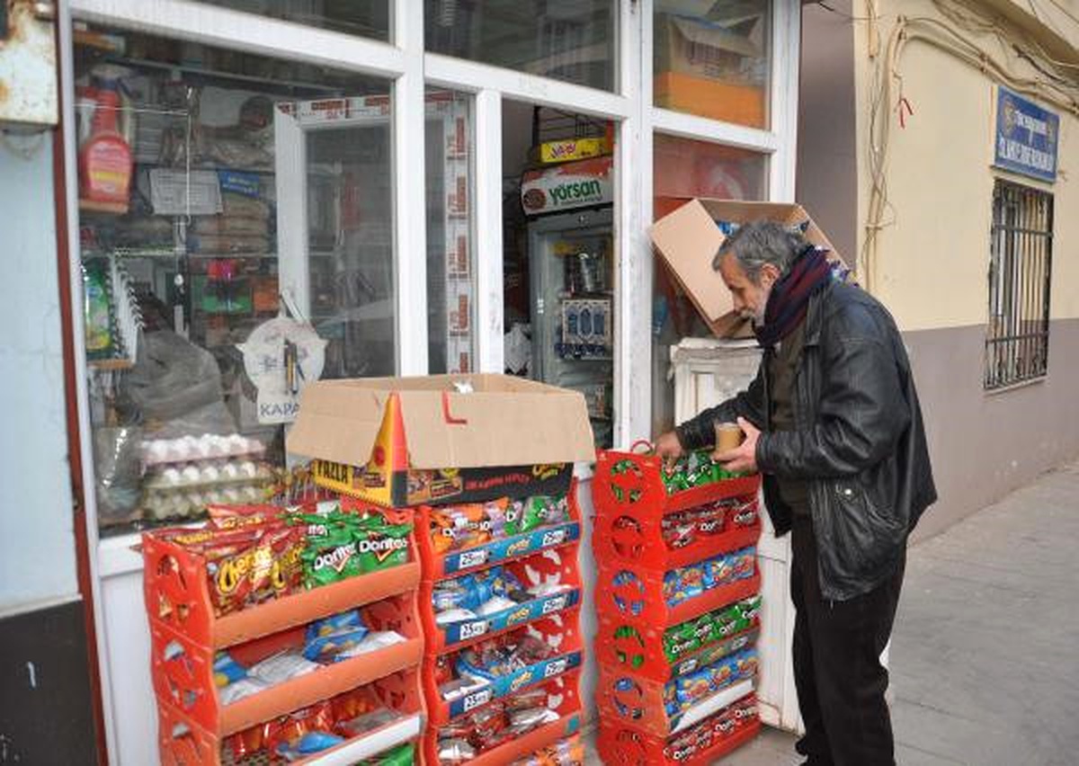 İslahiye\'de Bakkalda Hırsızlığa 2 Tutuklama