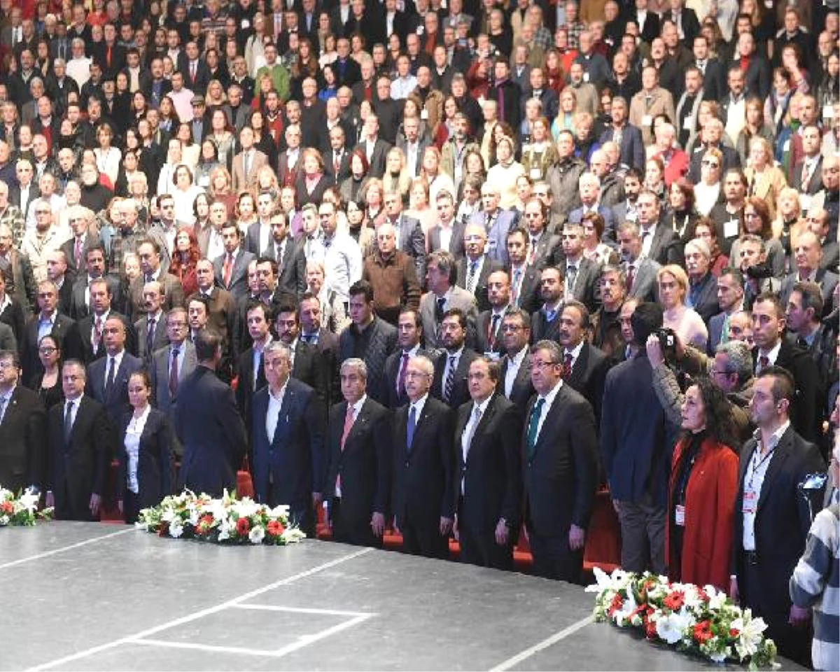 Kılıçdaroğlu Partisinin İstanbul 2. Bölge İl Başkanları Toplantısına Katıldı