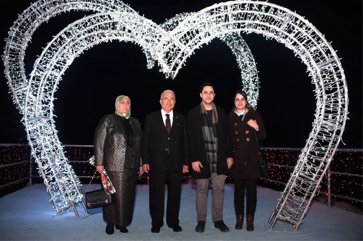 Mersin Büyükşehir Belediyesi, 14 Şubat\'ı Unutulmaz Kıldı