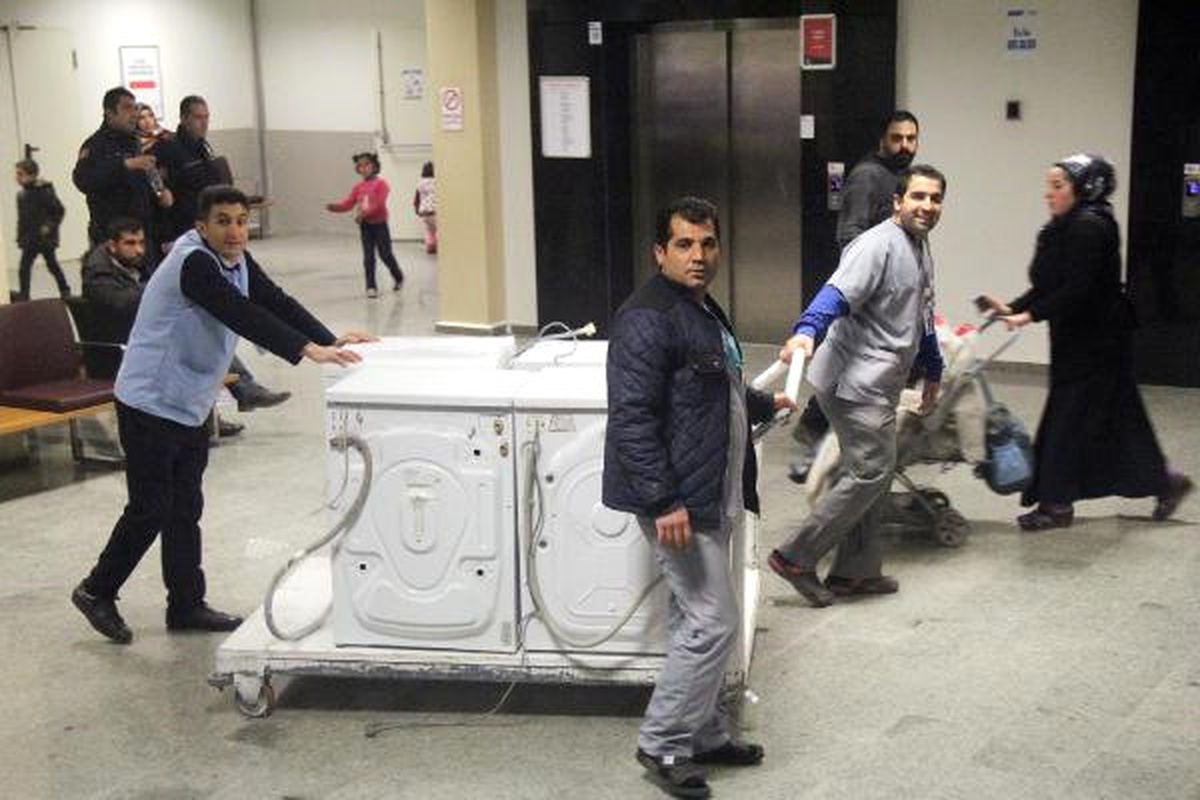 Şanlıurfa\'da, Hastanenin Temizlik Cihazlarına Haciz