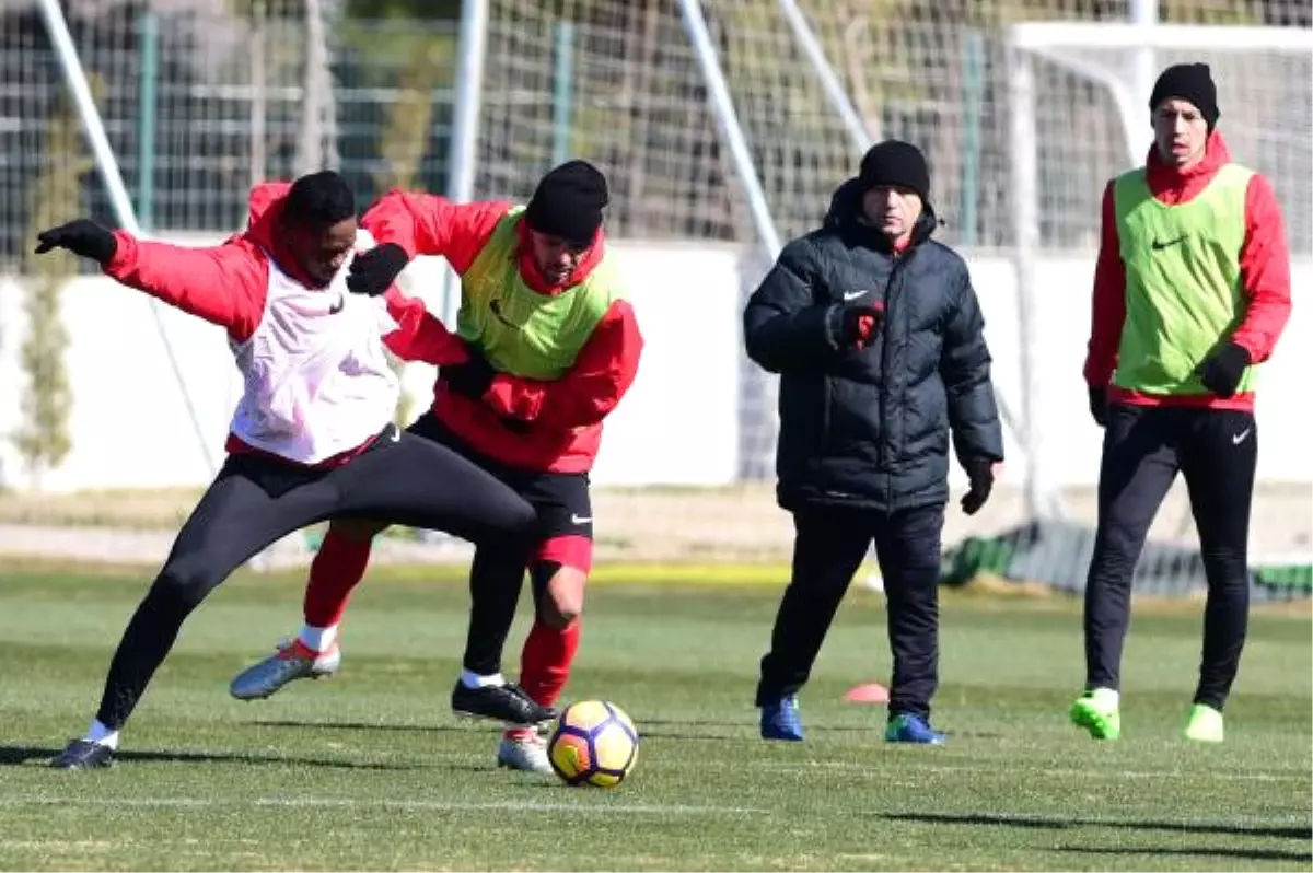 Antalyaspor Taktik Çalıştı