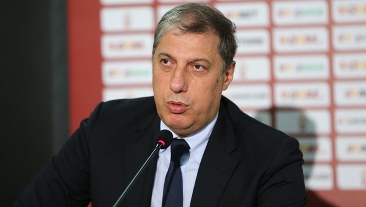 Galatasaraylı Yönetici Nazifoğlu: "Tudor Camiamıza Hayırlı Olsun"