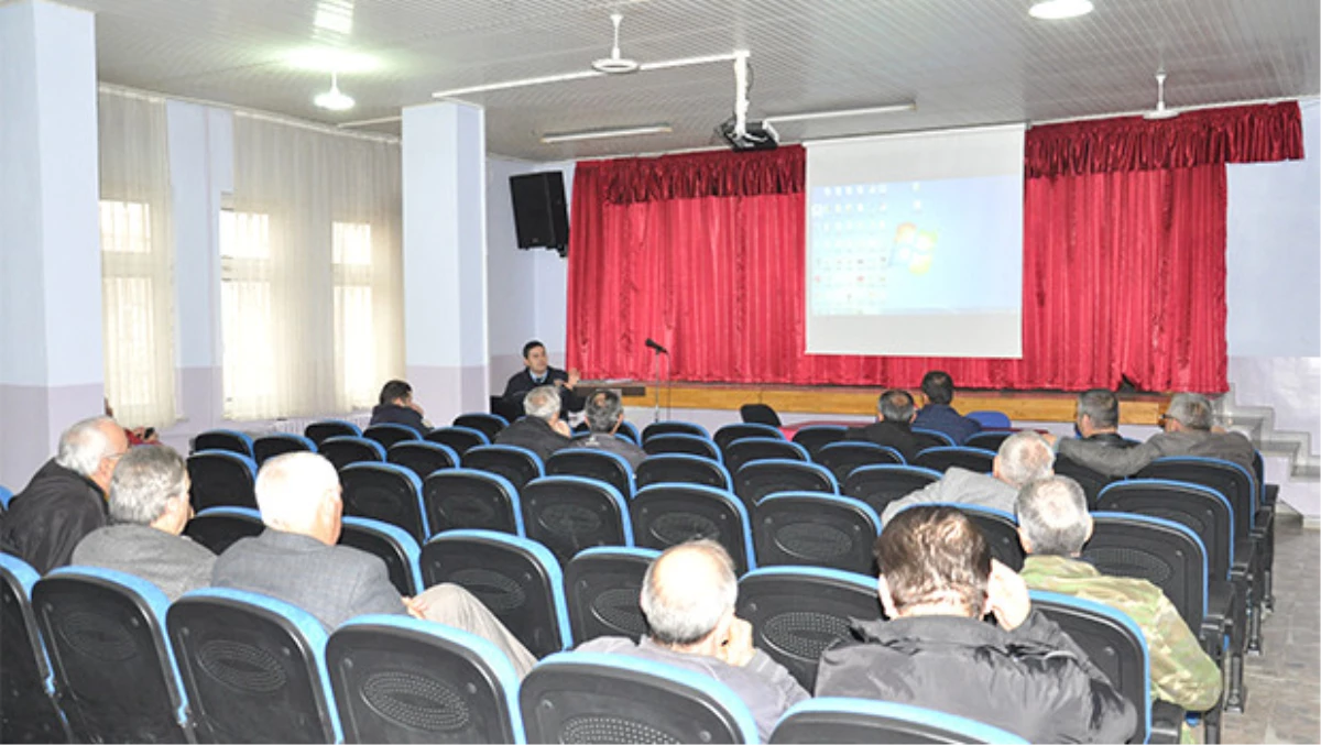 Nurdağı\'nda Okul Servisi Sürücülerine Yönelik Toplantı