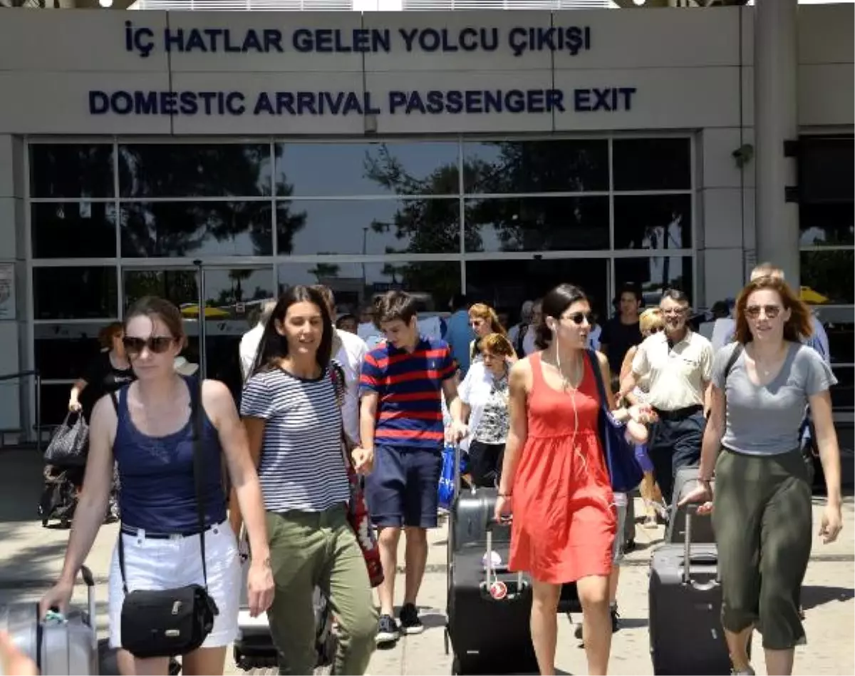 Osman Ayık: İç Pazarda İlk Hedef 10 Milyon Turist