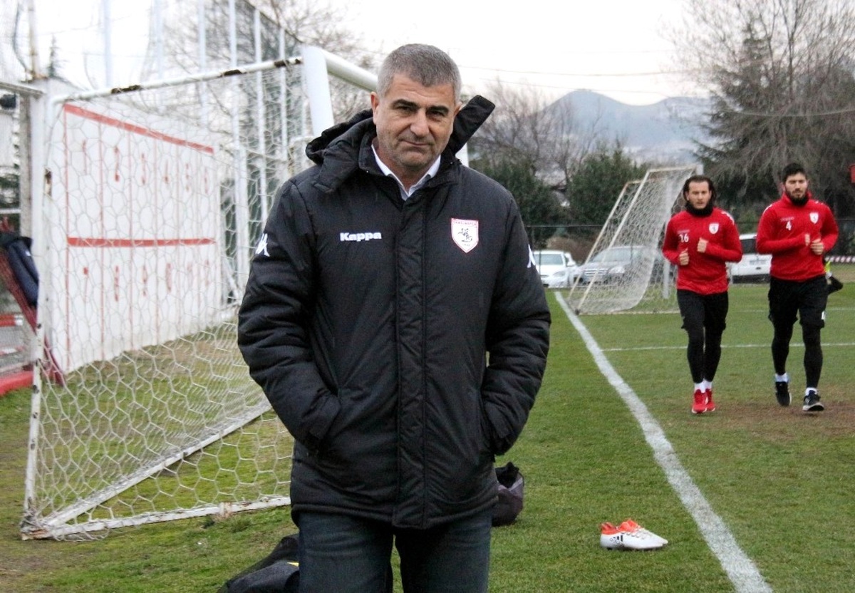 Samsunspor, Mersin Maçına Özköylü\'süz Çıkabilir