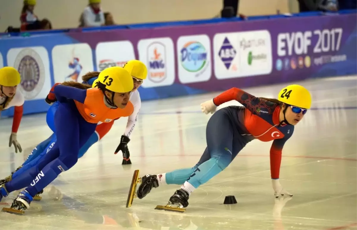 Sürat Pateninde Türkiye, Adını Finale Yazdırdı