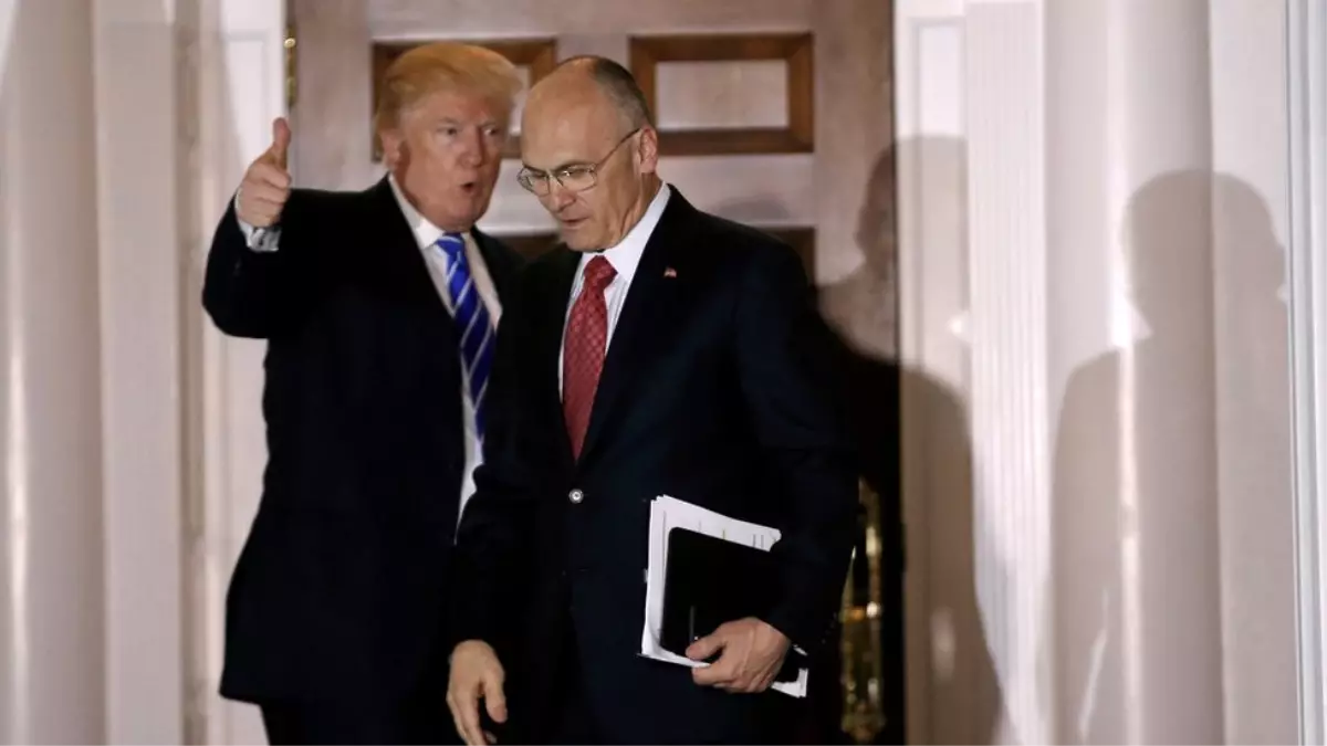 Trump Yönetiminde Bir Fire Daha: Çalışma Bakanı Adayı Puzder Çekildi