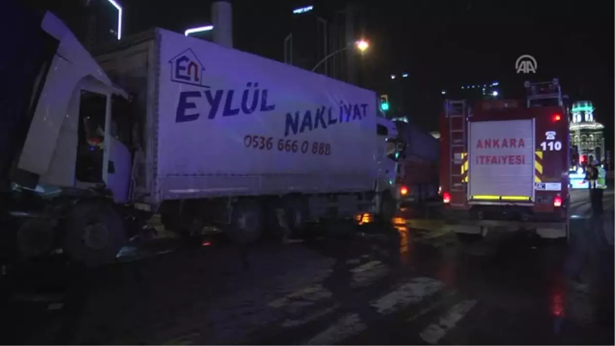 Zincirleme Trafik Kazası: 3 Yaralı