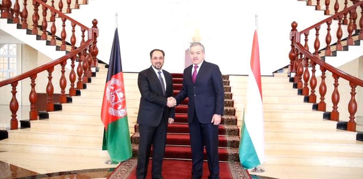 Afganistan Dışişleri Bakanı Rabbani Tacikistan\'da