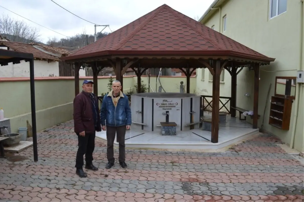 Akbıyık Camii Yenilendi