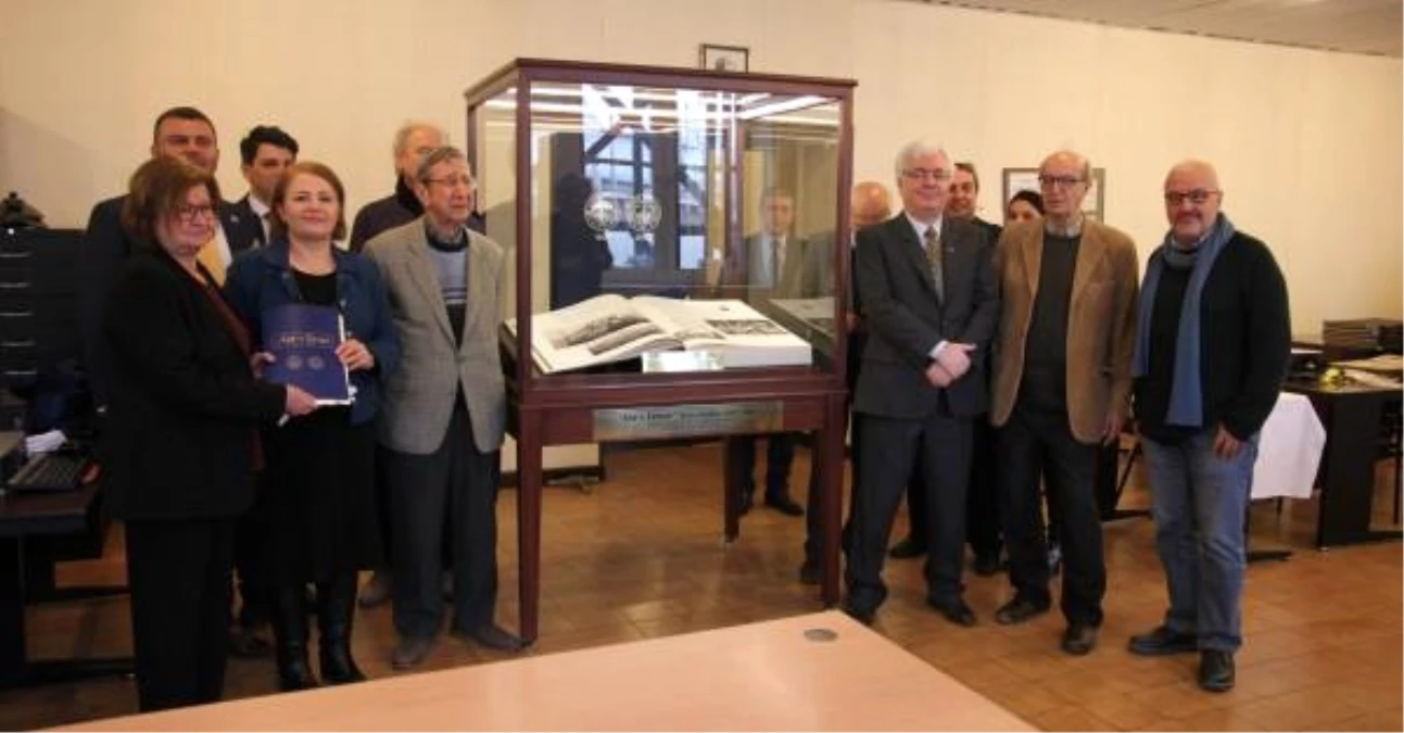 Asr-ı Fener" Kitabı Tgc Basın Müzesi\'ndeki Yerini Aldı
