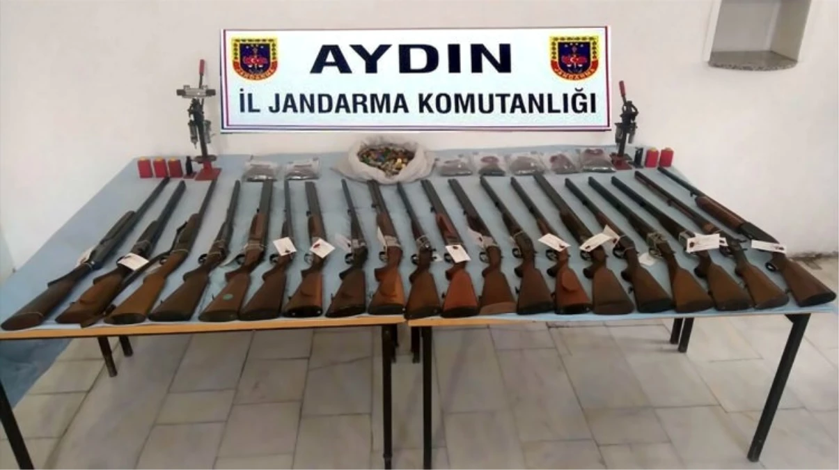 Aydın\'da 20 Av Tüfeği Ele Geçirildi