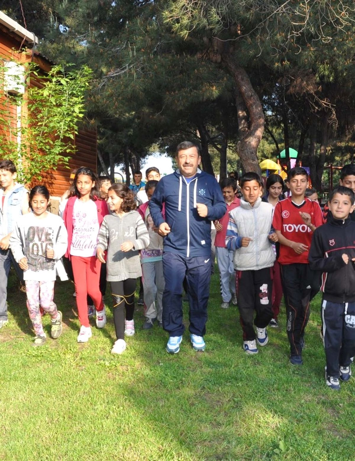 Darıca\'da Sağlıklı Yaşam Yürüyüşü