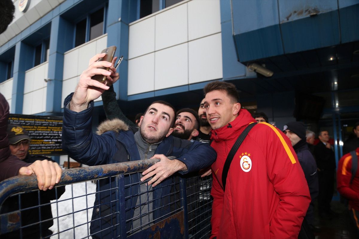 Galatasaray Kafilesi, Rize\'ye Geldi