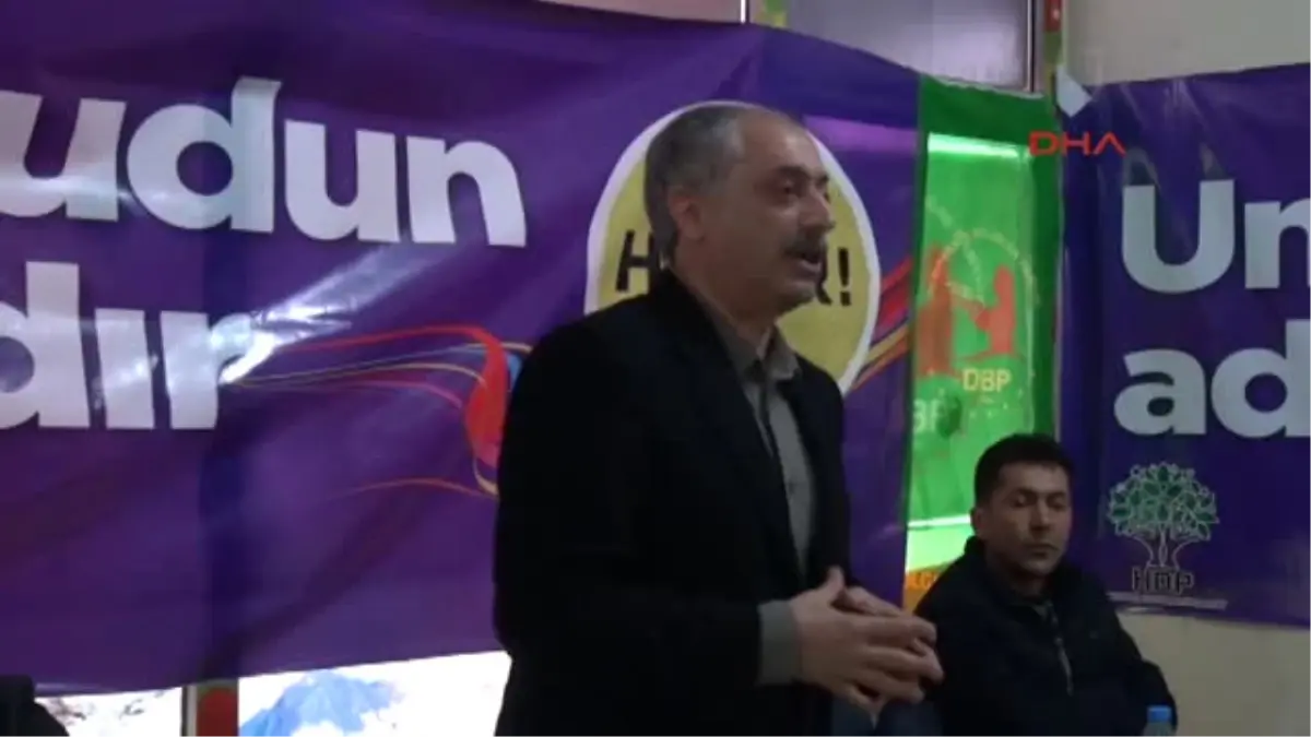 Hakkari Hdp ve Dbp Hakkari\'de Halk Toplantısı Düzenledi