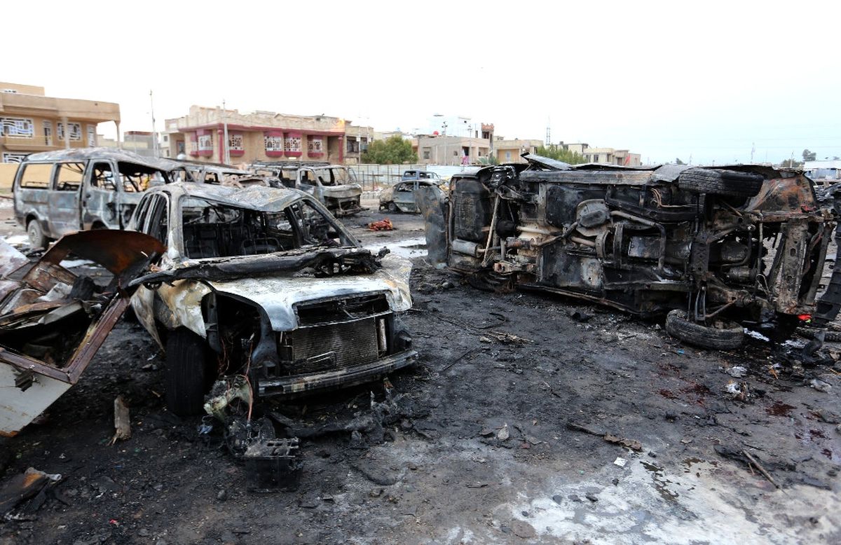 Irak\'ta Bombalı Araçlı Saldırı: 52 Ölü