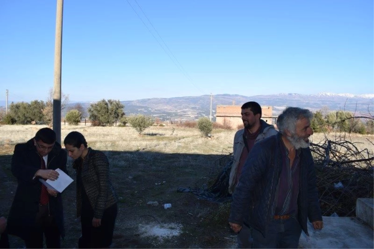 Aydın\'ın Karacasu Kaymakamı 2 Günde 4 Mahalleyi Ziyaret Etti