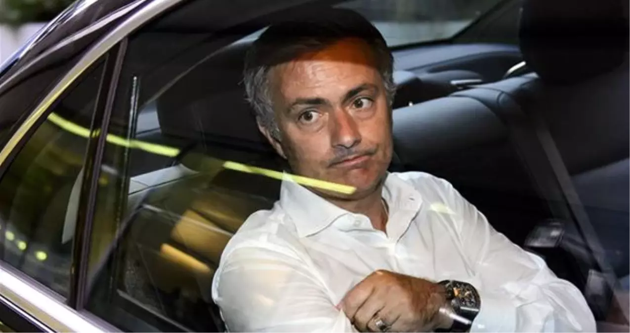 Mourinho, Galatasaray Maçını Unutamıyor: Temkinli Olacağız