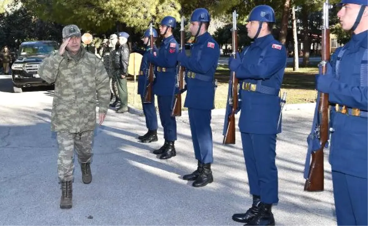 Orgeneral Hulusi Akar İncirlik\'te ABD Genelkurmay Başkanı Dunford ile Görüştü